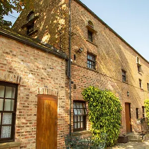 Two, The Carriage House, Bilbrough, Apartment York